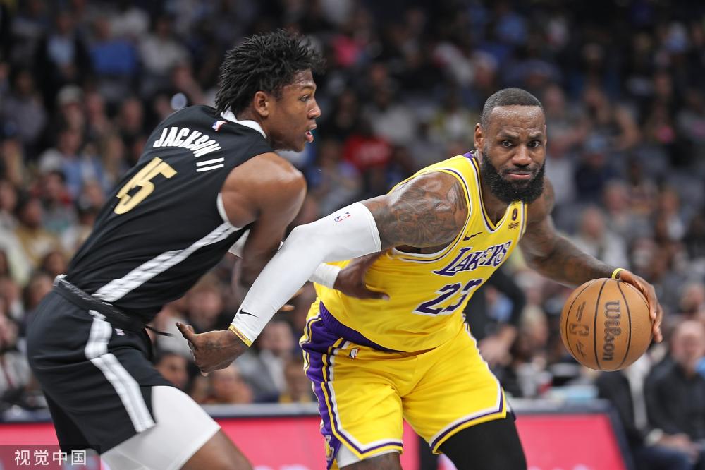 成为本届欧 成为本届欧