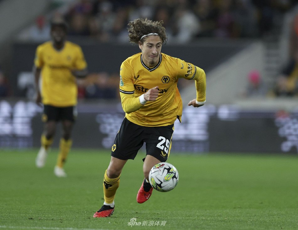 季国王队凭 季国王队凭